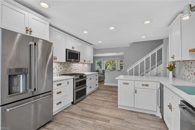 4240 Battery RD, Virginia Beach, VA 23455