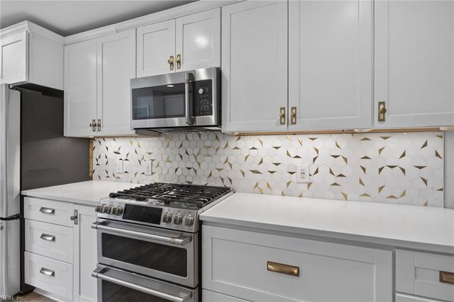 4240 Battery RD, Virginia Beach, VA 23455