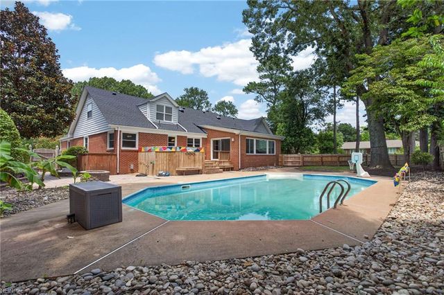 4240 Battery RD, Virginia Beach, VA 23455