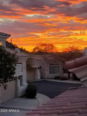 1747 E NORTHERN Avenue 235, Phoenix, AZ 85020