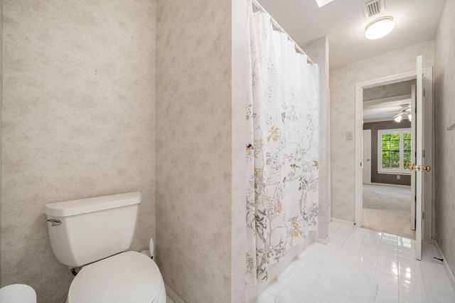 1518 Fall Wood Drive, Sugar Land, TX 77479