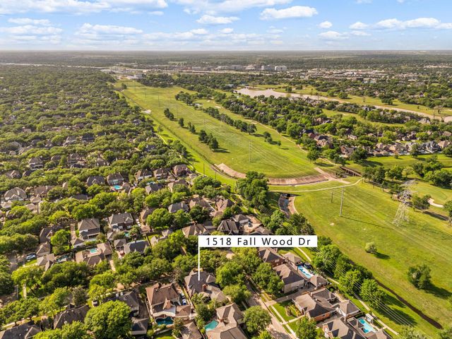 1518 Fall Wood Drive, Sugar Land, TX 77479