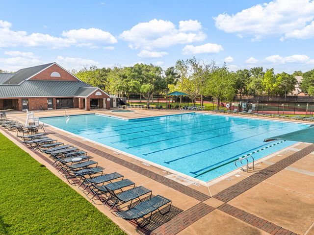 1518 Fall Wood Drive, Sugar Land, TX 77479