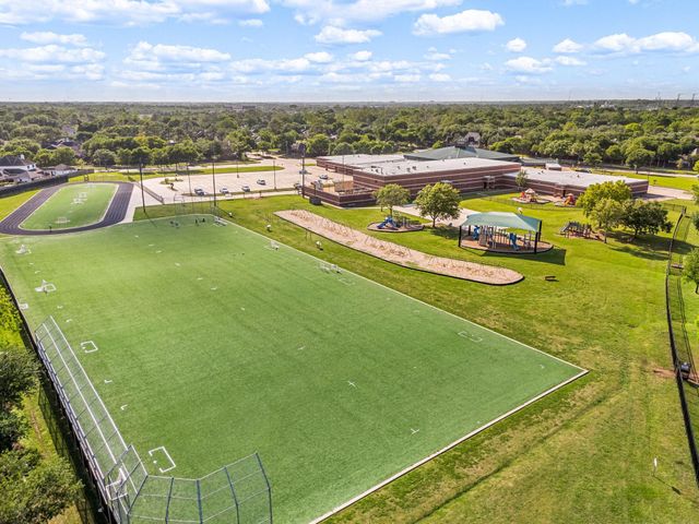 1518 Fall Wood Drive, Sugar Land, TX 77479