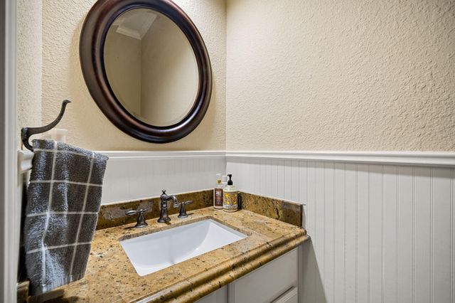 1518 Fall Wood Drive, Sugar Land, TX 77479