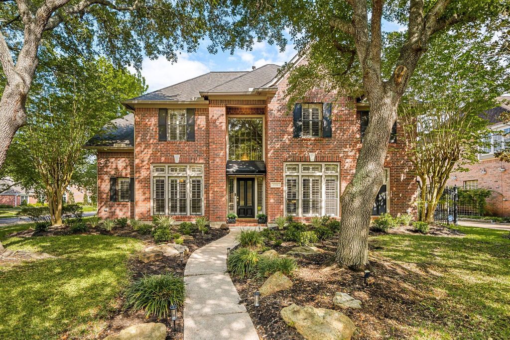 1518 Fall Wood Drive, Sugar Land, TX 77479