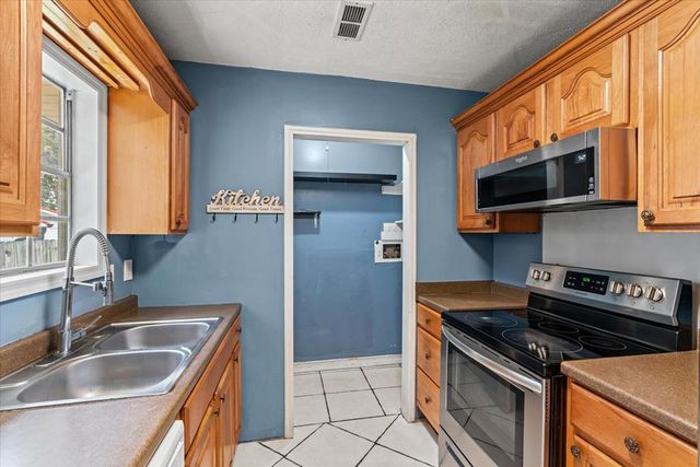 256 NW Cheyenne Trail, Dalton, GA 30721