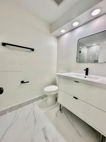 14530 SW 142nd Ct Cir, Miami, FL 33186
