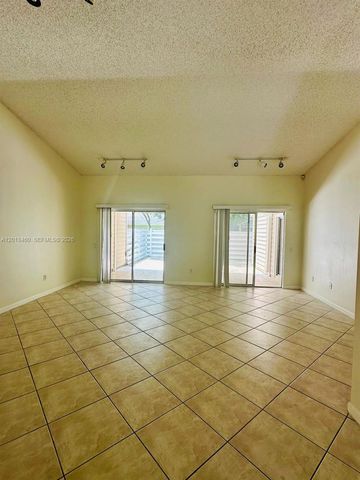 14530 SW 142nd Ct Cir, Miami, FL 33186