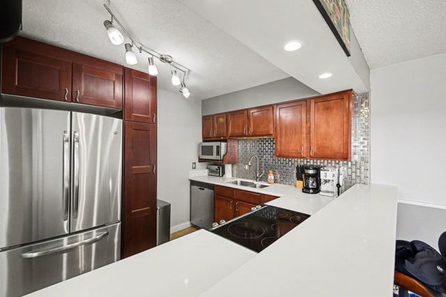 110 Winding Way, A, Covington, KY 41011