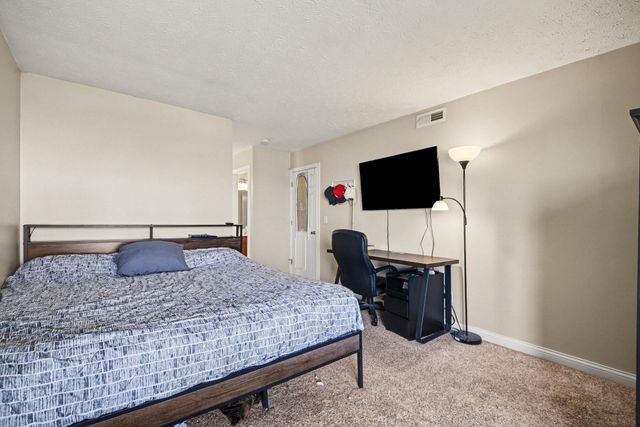 110 Winding Way, A, Covington, KY 41011