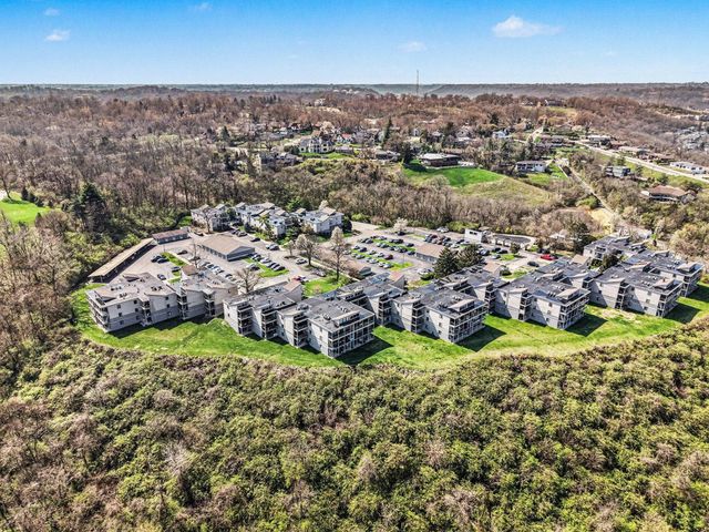 110 Winding Way, A, Covington, KY 41011