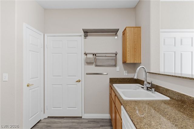 9975 Peace Way 1042, Las Vegas, NV 89147