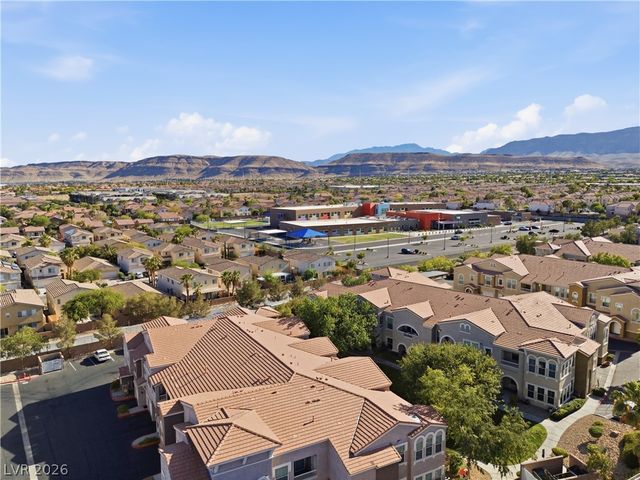 9975 Peace Way 1042, Las Vegas, NV 89147