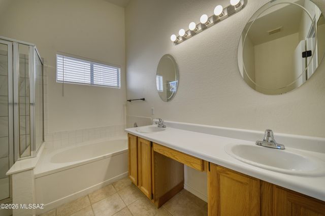 7216 W Rivulet Drive, Tucson, AZ 85743