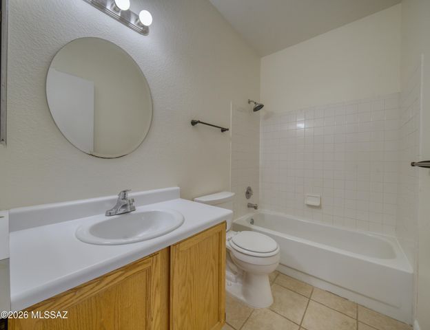 7216 W Rivulet Drive, Tucson, AZ 85743