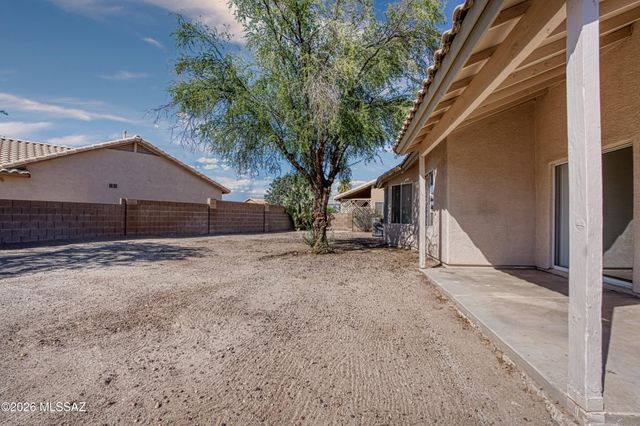7216 W Rivulet Drive, Tucson, AZ 85743