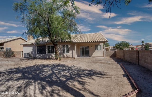 7216 W Rivulet Drive, Tucson, AZ 85743