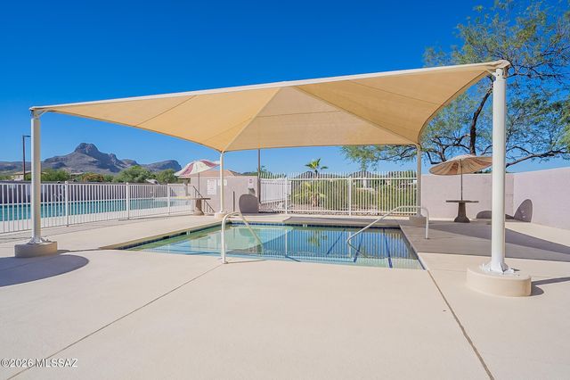 7216 W Rivulet Drive, Tucson, AZ 85743