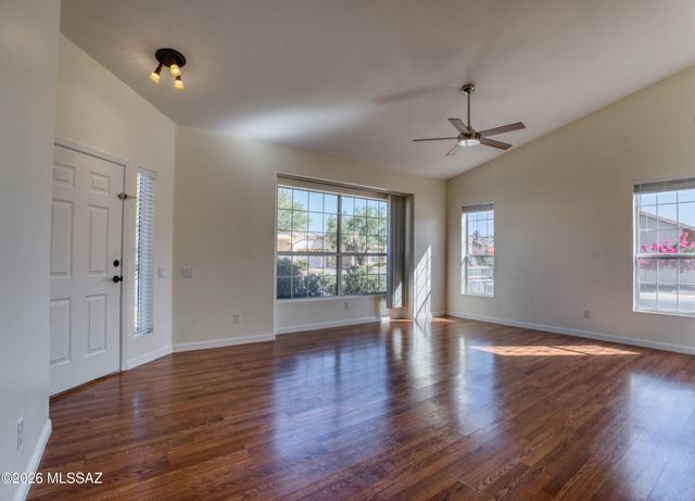 7216 W Rivulet Drive, Tucson, AZ 85743