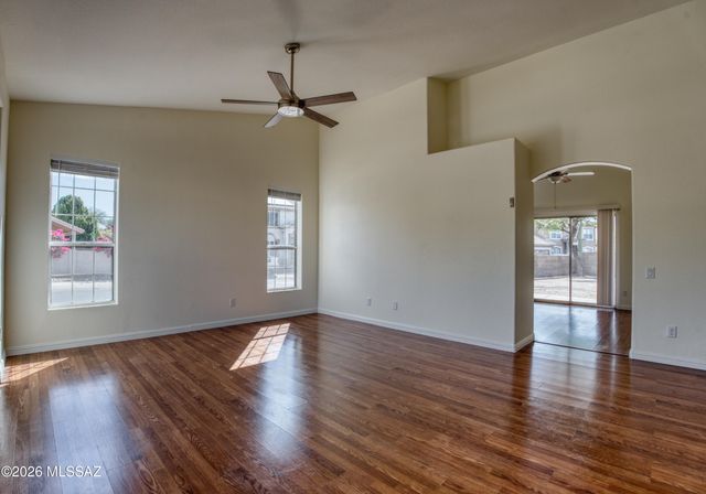 7216 W Rivulet Drive, Tucson, AZ 85743