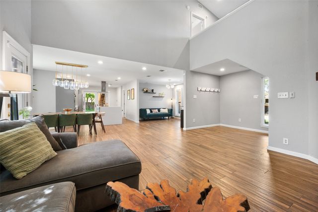 3512 Townlake Circle, Arlington, TX 76016