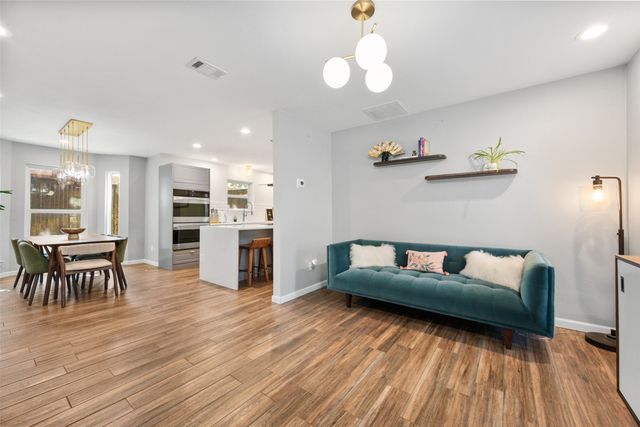 3512 Townlake Circle, Arlington, TX 76016