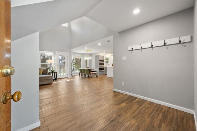 3512 Townlake Circle, Arlington, TX 76016