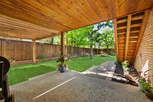 3512 Townlake Circle, Arlington, TX 76016
