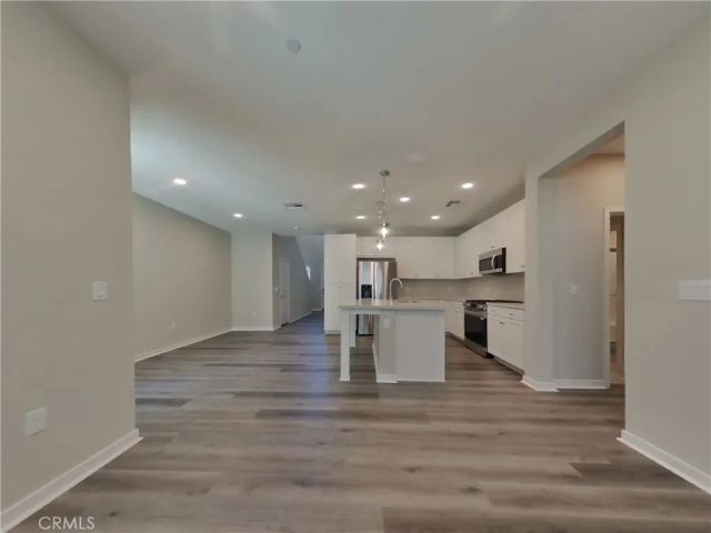 28201 Dwight Drive, Menifee, CA 92584