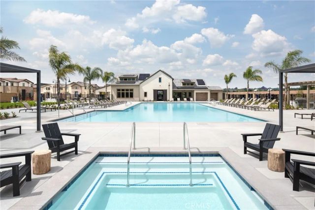 28201 Dwight Drive, Menifee, CA 92584