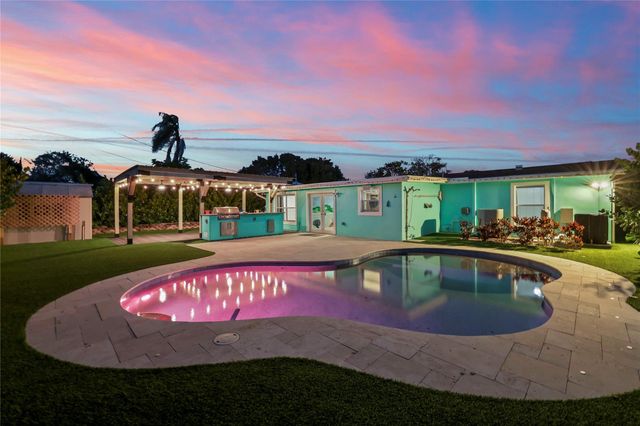 413 Philadelphia Drive, Jupiter, FL 33458