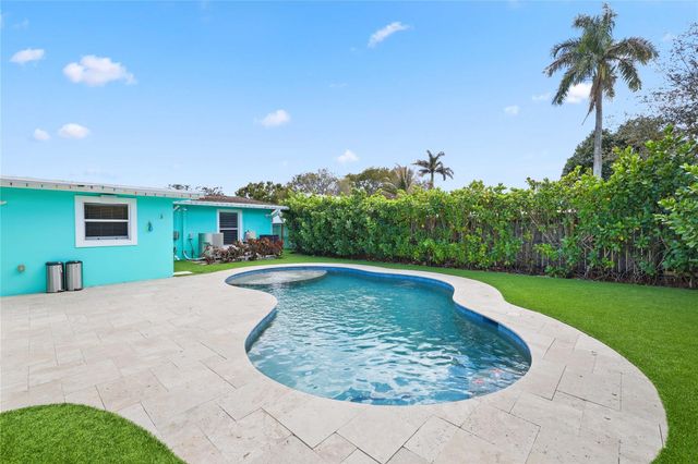 413 Philadelphia Drive, Jupiter, FL 33458