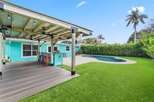 413 Philadelphia Drive, Jupiter, FL 33458