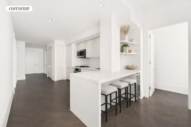 101 Wall St Apt 14C, New York City, NY 10005