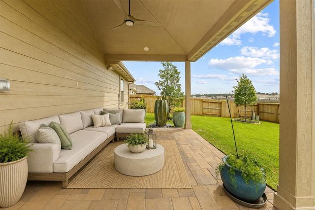 728 Autumn Cherry Trail, Magnolia, TX 77354
