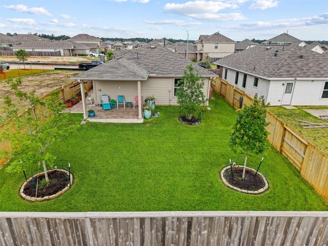 728 Autumn Cherry Trail, Magnolia, TX 77354