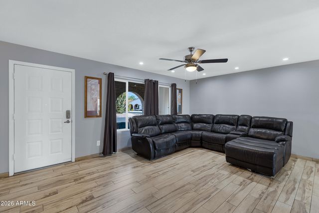 1142 S 83RD Place, Mesa, AZ 85208