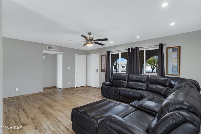 1142 S 83RD Place, Mesa, AZ 85208