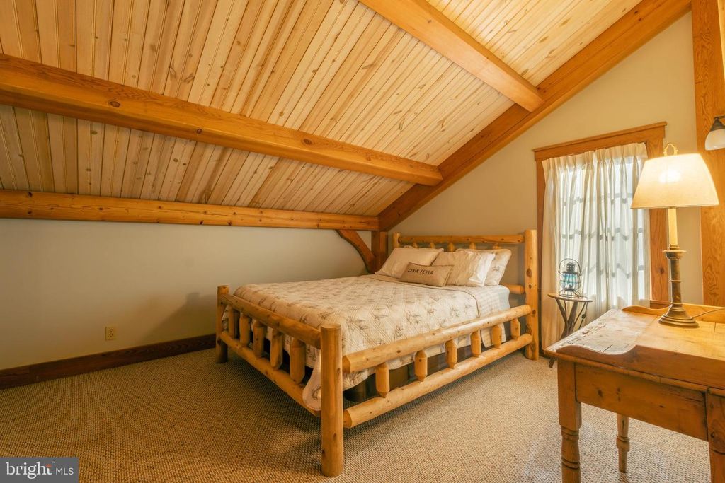 Image 31 of property listing at 247 SLOAN TRACT RD, Oakland, MD 21550