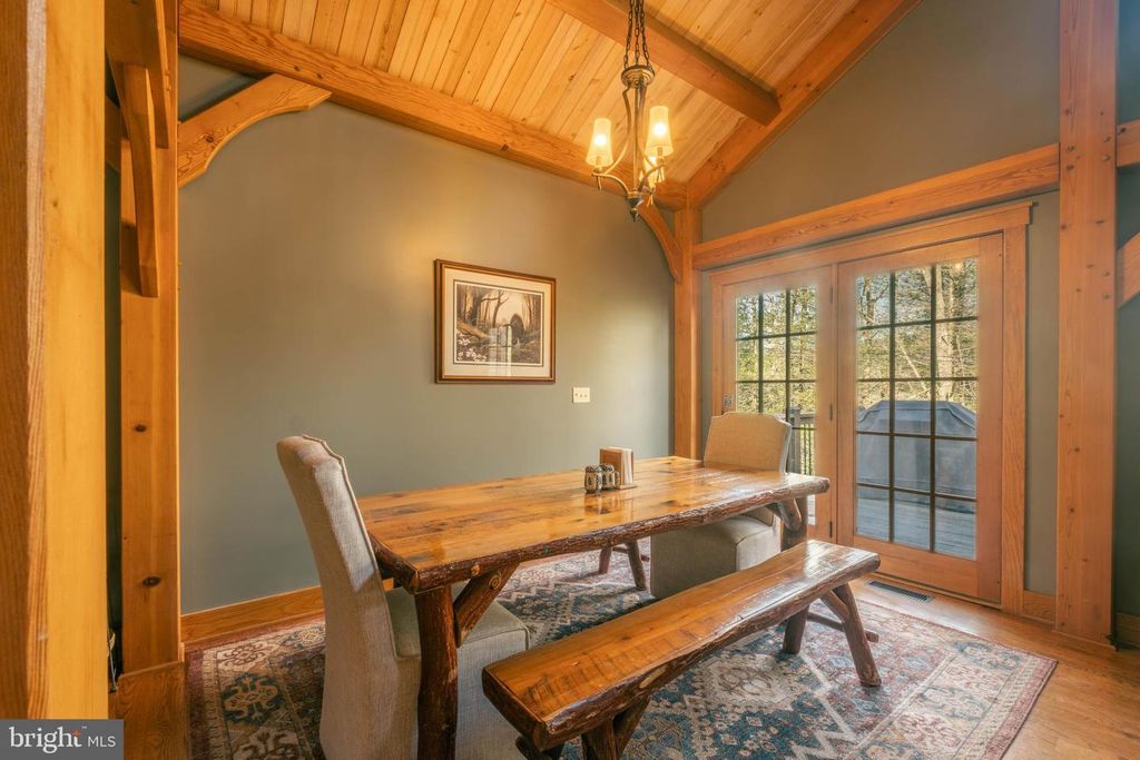 Image 7 of property listing at 247 SLOAN TRACT RD, Oakland, MD 21550