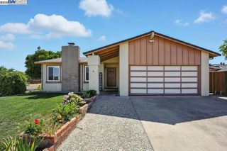 2702 Chinook Ct, Union City, CA 94587