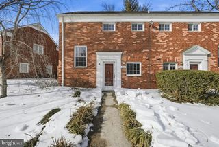 3608 GREENWAY PL, Alexandria, VA 22302