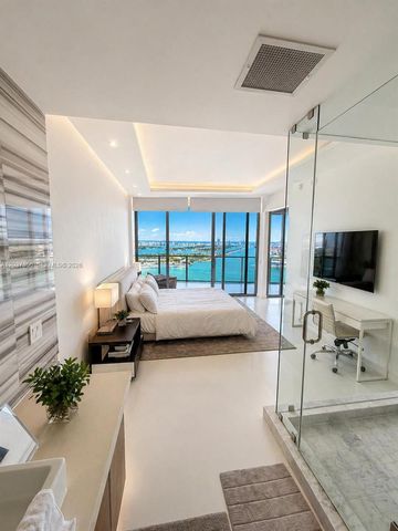 1100 Biscayne Blvd 4001, Miami, FL 33132