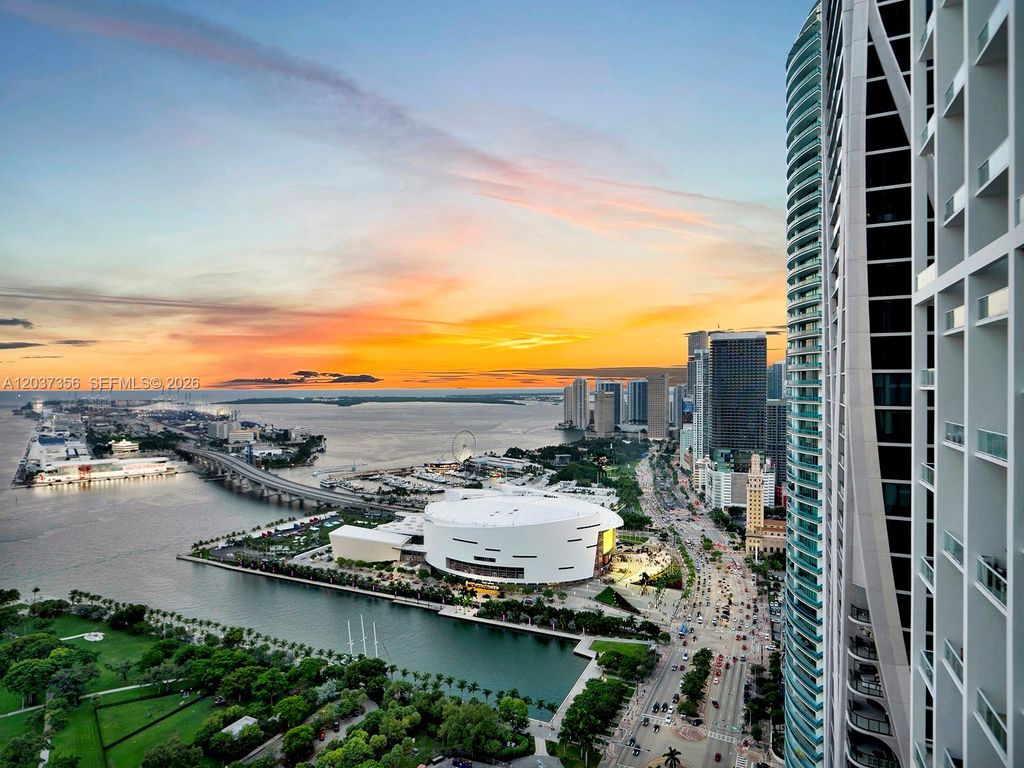 1100 Biscayne Blvd 4001, Miami, FL 33132