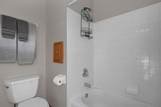 788 Blackthorn Way, Delaware, OH 43015