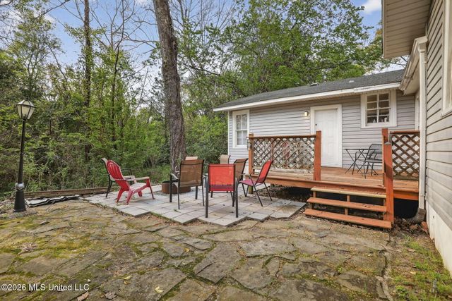 1231 Monroe Street, Jackson, MS 39202