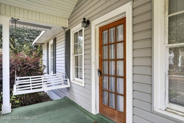 1231 Monroe Street, Jackson, MS 39202