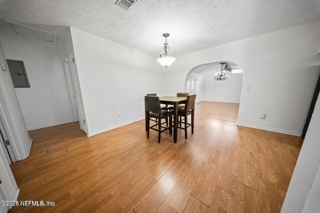 8342 BARRACUDA Road, Jacksonville, FL 32244