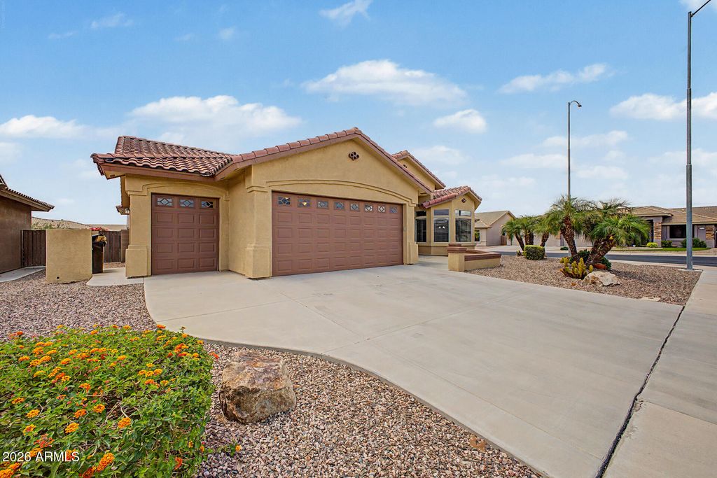2746 S ELDERWOOD Circle, Mesa, AZ 85209